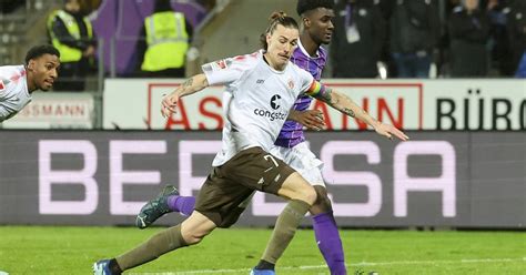 St Pauli Nutzt Hsv Patzer Nur Teilweise