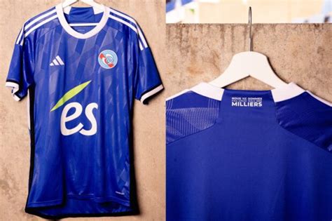 Rc Strasbourg Le Maillot Domicile Est Sorti Le Premier