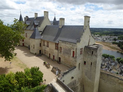 La Forteresse Royale De Chinon Visite En Indre Et Loire Merveilles