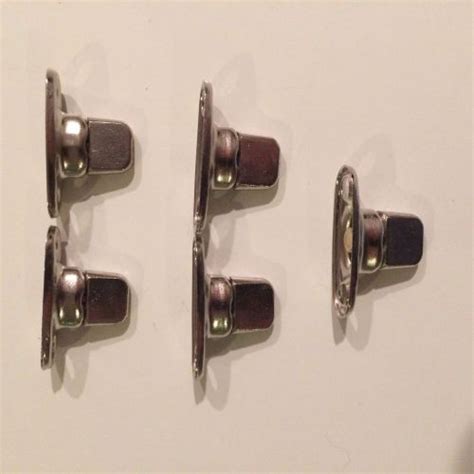 Sell 5 Common sense (twist lock fasteners) in Ventnor City, New Jersey ...