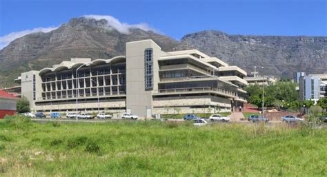 CPUT protests prompt tight security | Voice of the Cape