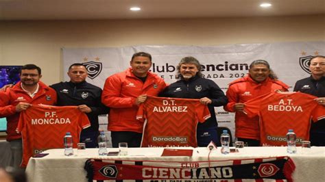 Cienciano Presentó A Su Entrenador Leonel Álvarez Y Comando Técnico