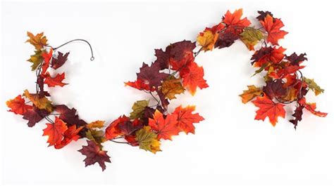 Autumn Lights Picture: Autumn Leaf Garland