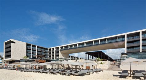 Hotel Grand Hyatt Playa del Carmen / Sordo Madaleno Arquitectos | ArchDaily