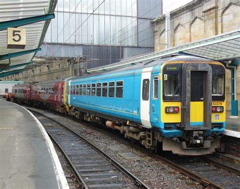 Uk Class 153 Northern Diesel Single Unit 153378 In Arriva Flickr