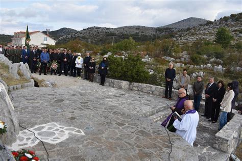 DAN OPĆINE KONAVLE 2021 Položeni vijenci na Vojskom dolu i u Čilipima