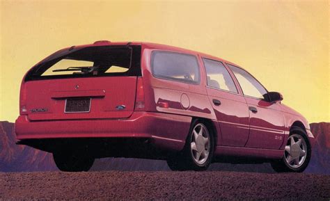 Sho Nuff A Visual History Of Fords Iconic Taurus Sho Supersedan