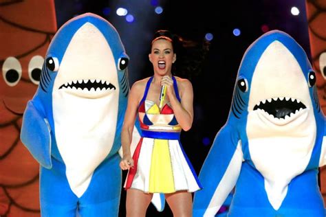 Katy Perry Hilarious LEFT SHARK Super Bowl Memes - TheCount.com