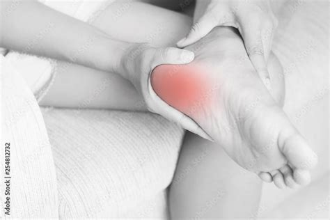 Little Known Causes Of Chronic Heel Pain Manhattan Podiatry Associates Pc Podiatrists