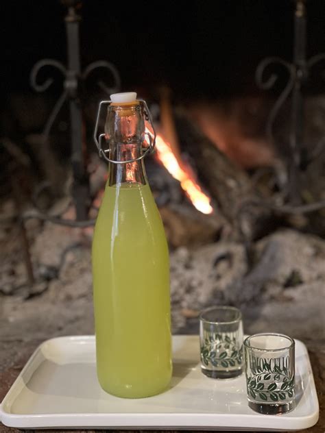 Limoncello Fatto In Casa Dolcegiuridica