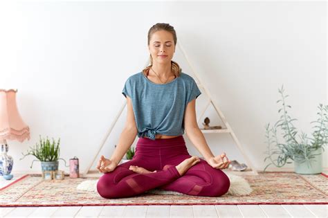 Conheça os 5 benefícios da meditação Saúde Minuto