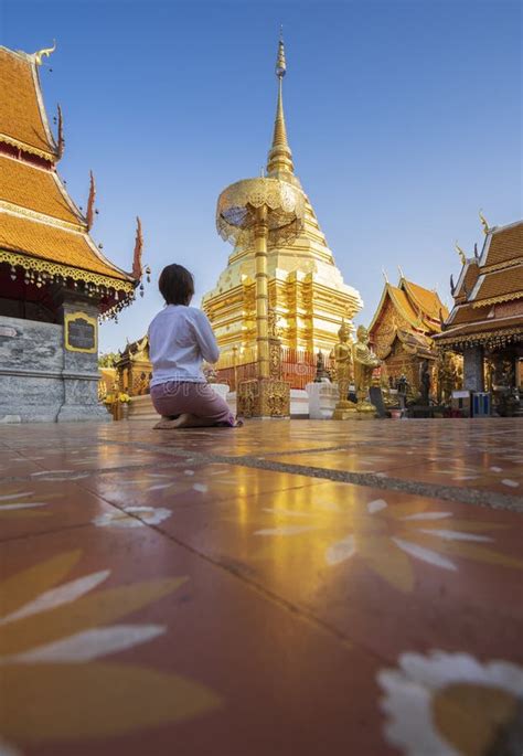 Traditional Thai Woman Praying At Phra That Doi Suthep Chiang Mai