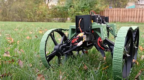 Inventor Builds Real-Life Transformers Robot That Can Fly Like a Drone ...