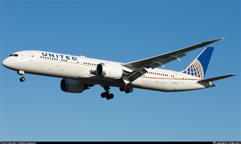 N United Airlines Boeing Dreamliner Photo By Stephen