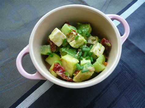 Petits cahiers en cuisine Salade fraîche à la feta et aux dés de