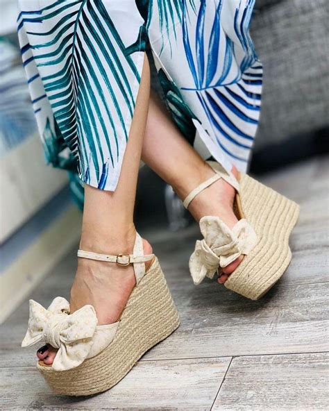 Pin By Kelys Johanna On Zapatos Jjkejo Summer Shoes Wedges Kicks