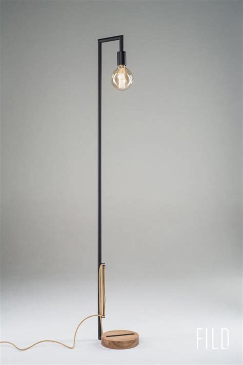 Minimalist Floor Lamps Made Of Wood And Metal Metal Floor Lamps