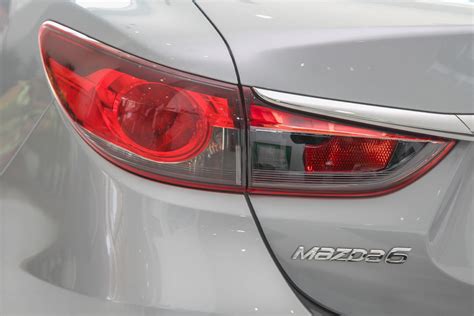 Mazda Iii Gj Sedan Po Pierwszym Liftingu Lampa Klapy Tylnej