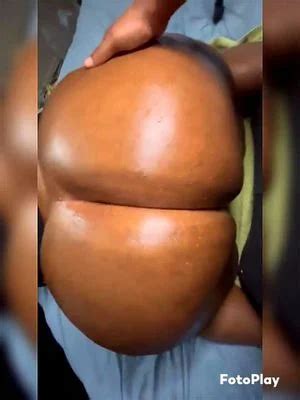 FatAssを視聴 Doggy Tranny Big Ass Porn SpankBang