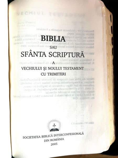 Biblia Sau Sfanta Scriptura A Vechiului Si Noului Testament Cu Trimiteri