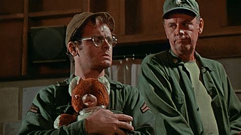 Why Did Gary Burghoff Leave Mash