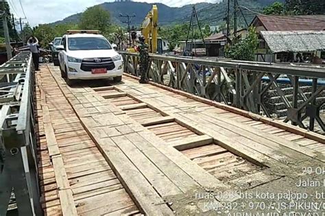 Gubernur Sulsel Sat Set Sat Set Jembatan Putus Disambung Lag