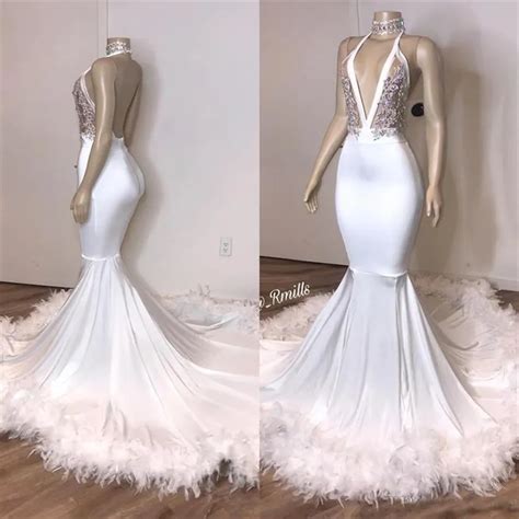 Luxurious White Mermaid Feather Prom Dress With Feather Deep V Neck