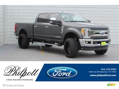 2017 Magnetic Ford F250 Super Duty Lariat Crew Cab 4x4 130636676 Car Color