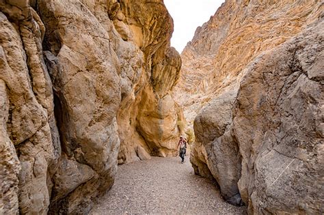 Fall Canyon - Hiking in Death Valley National Park (California)