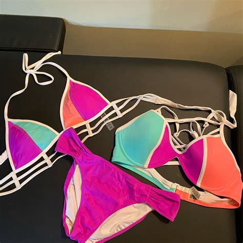 Pink Victorias Secret 3 Piece Bikini Set Gem