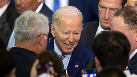 Bidens Final Message Second Guessed By Democrats Before Election