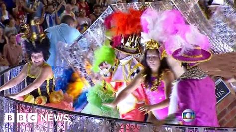 Rio Carnival Dancers Injured After Carnival Float Collapses Bbc News