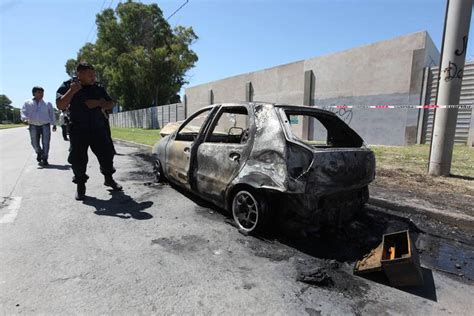 Otro Violento Enfrentamiento Entre Dos Facciones De La Uocra Hay Un Muerto La Nacion