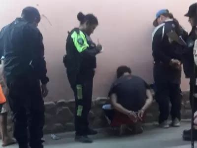 Tres Colombianos Fueron Detenidos Tras Robar Un Celular En Un