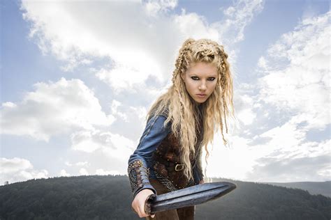 Vikings Lagertha Season 3 Official Picture Vikings Tv Series Photo