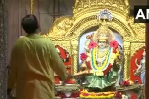 Today Marks 3rd Day Of Navratri As Devotees Participate With Fervour