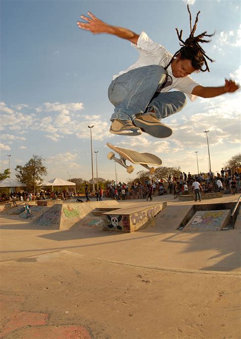 Dia Mundial do Skate Go Skateboarding Day Acha Brasília