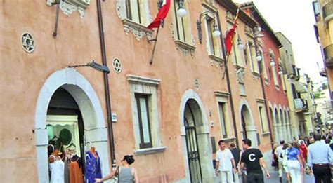 Taormina Clima Rovente A Palazzo Dei Giurati Gazzetta Jonica Web