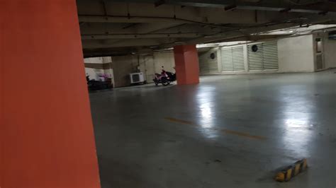 This parking lot at a mall I went to : r/LiminalSpace