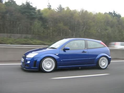 Ford Focus ST Mk1 - reviews, prices, ratings with various photos