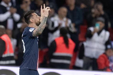 Lionel Messi's invidivdial highlights for PSG against Nice are insane