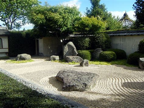 The 25 Most Inspiring Japanese Zen Gardens | University Zen Gardens