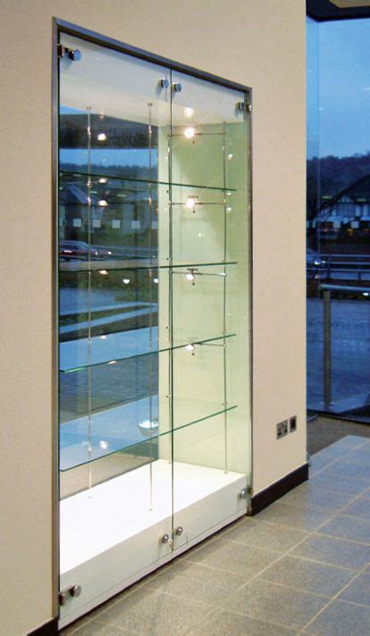 Glass Retail Display Cabinet Walls Shopkit Uk Glass Cabinets