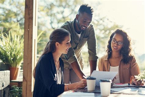 The 7 Key Steps of the Market Research Process