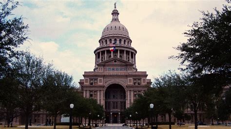 Legal experts dismiss Texas AG election lawsuit as 'crazy'