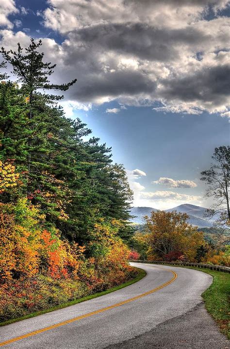 Blue Ridge Parkway Buena Vista Virginia 2 Photograph By Todd Hostetter