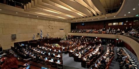 Israelisches Parlament Ber T In Erster Lesung Ber Umstrittene Justizreform