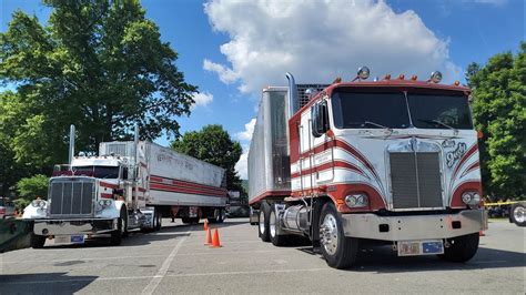 Trucks Arriving At The 2024 Macungie Truck Show YouTube