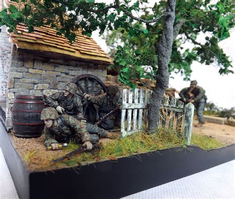 "Counter Attack-Normandy 1944" 1/35 scale diorama by Terence Young ...