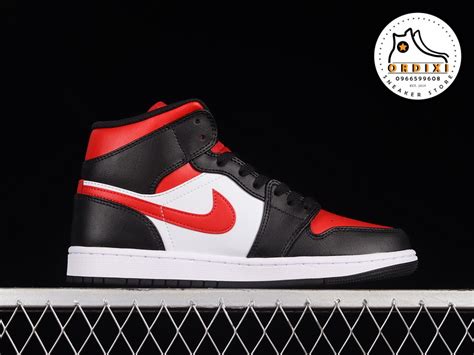 Nike Air Jordan 1 Mid Bred Toe 554724 079